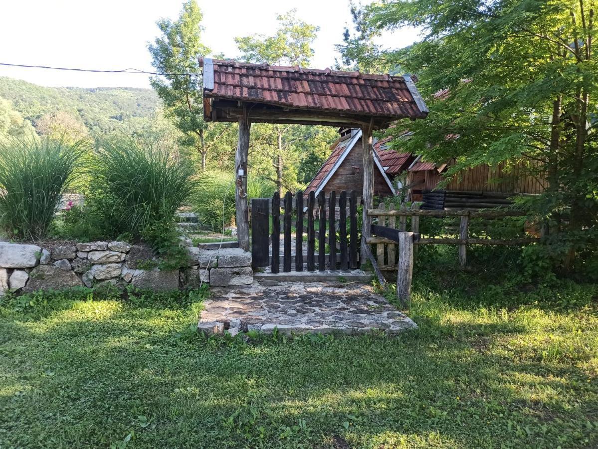 קולן וקוף Bungalov Cozy Una מראה חיצוני תמונה